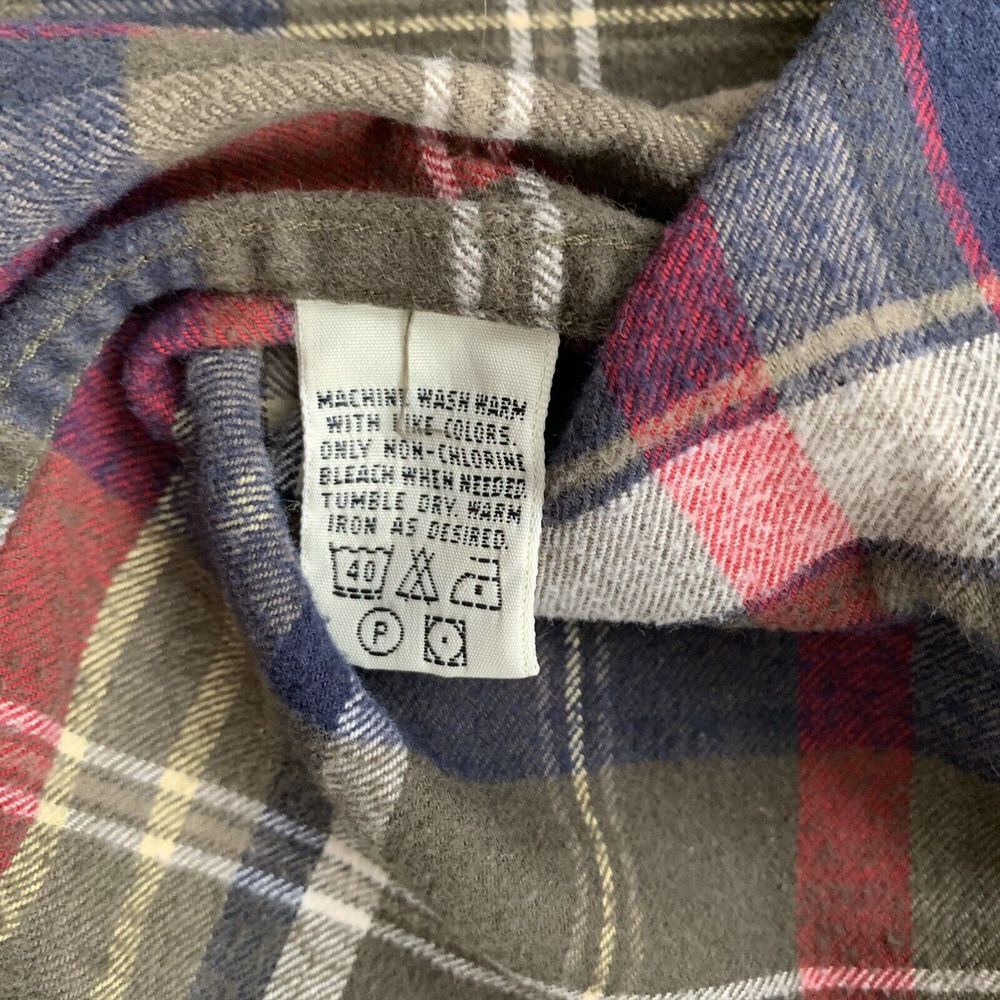Eddie‎ Bauer Red & Blue Plaid Flannel Shirt Size small casual - Picture 5 of 7